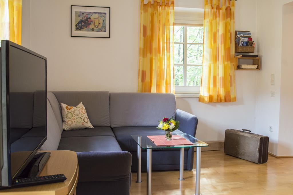 Haus Loferer Apartamento Sankt Martin bei Lofer Exterior foto
